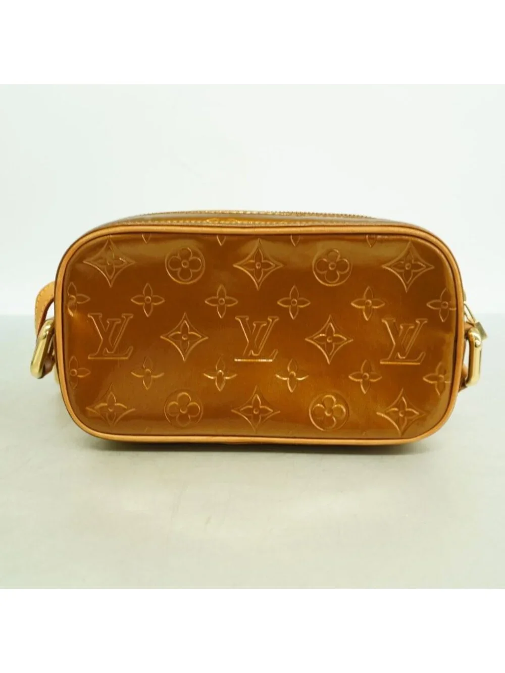 Louis Vuitton Shoulder Bag Vernis Christie MM Blanc